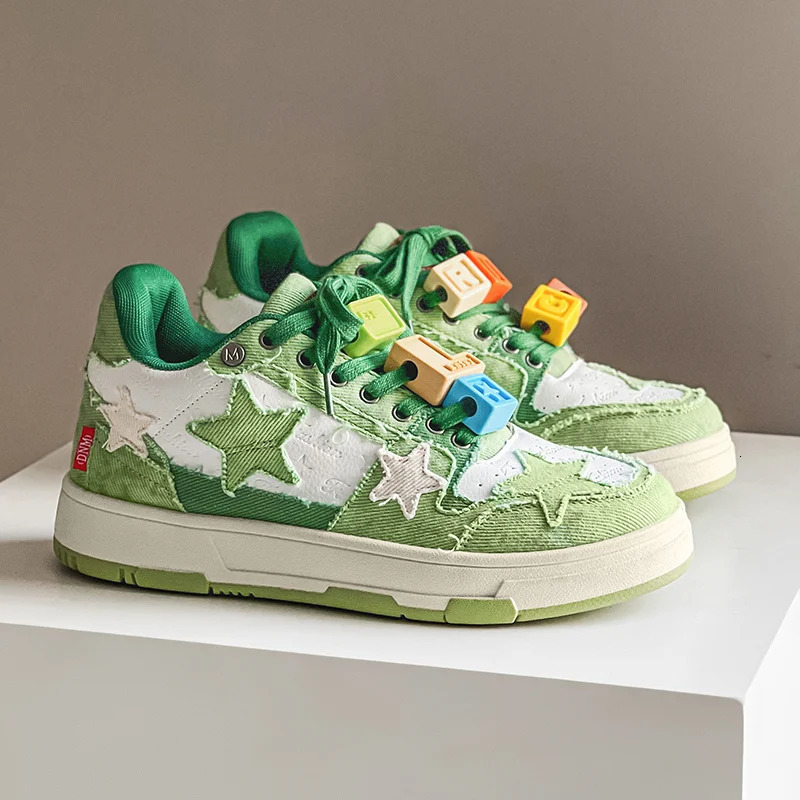 Haruku Style Mens Skateboard Sneakers Green Star Vulcanized Sports Shoes Men Breathable 240607