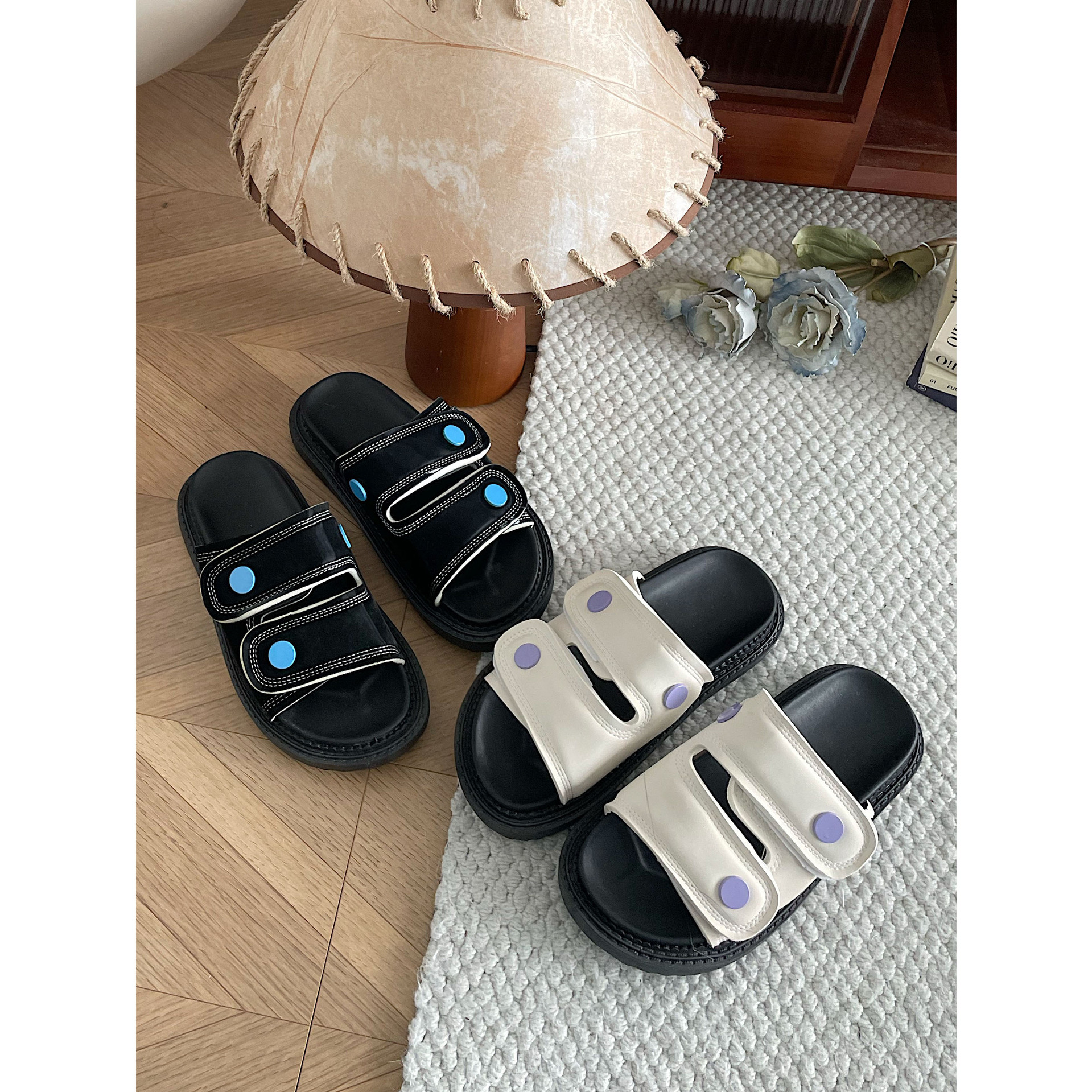 Casual Sandals Women Thick Sole Soft Slippers Beach Slipper Students Summer Sandal Shoes Black Beige