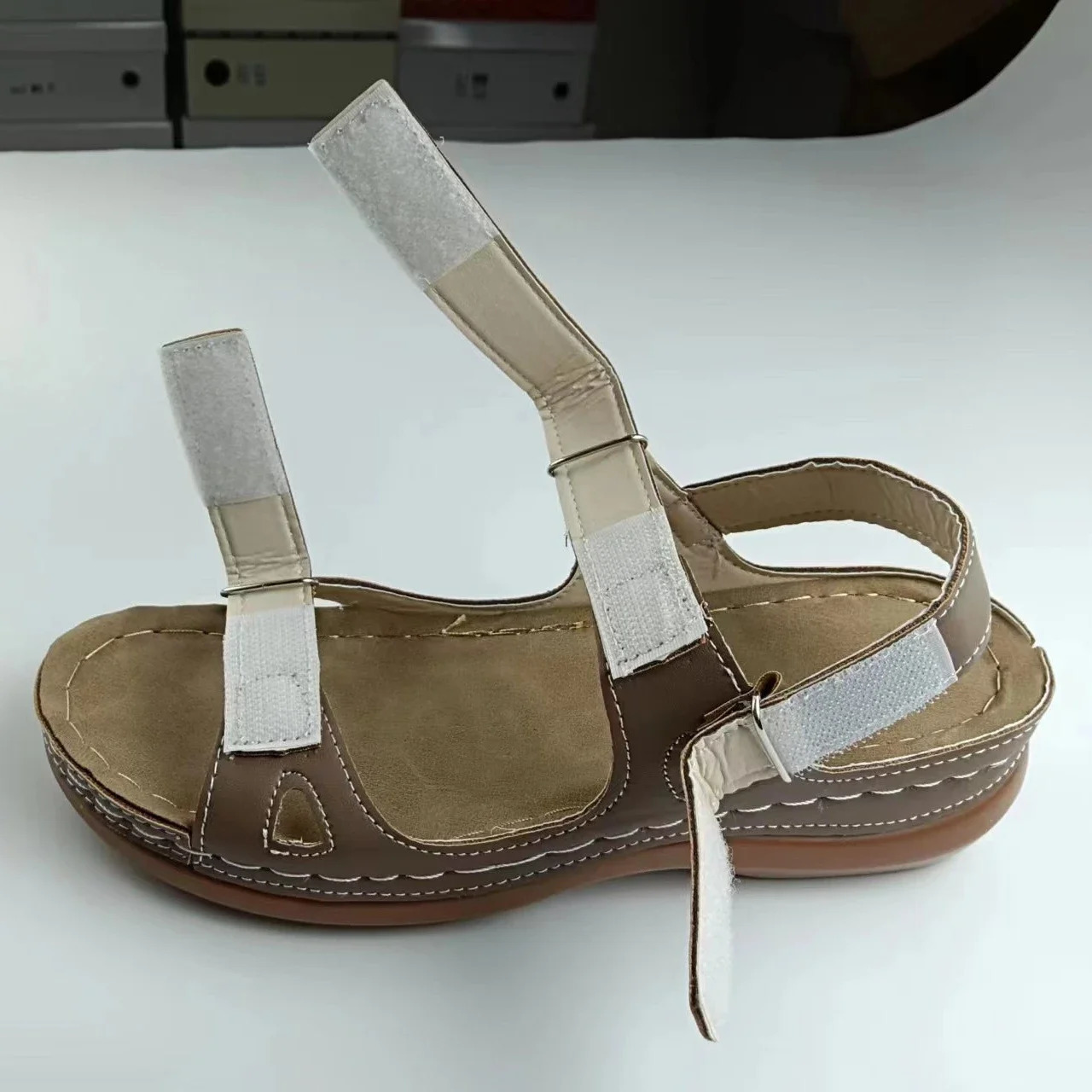 Outdoor Low Heels Platform Barefoot Beach Leather Casual Womens Sabot Shoes Flat Sandals Woman Summer Comfortable Elegant 240528