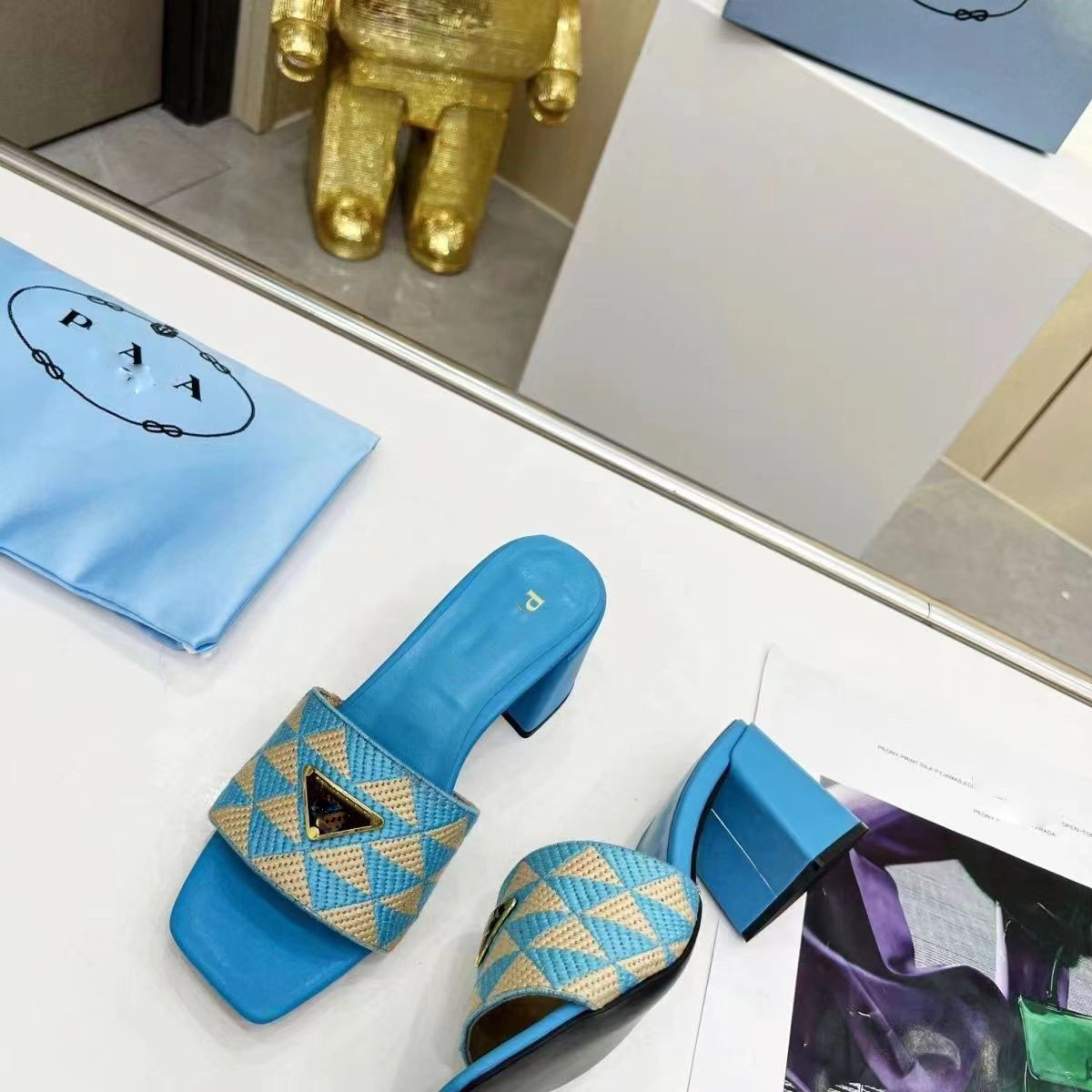 Net red triangle flip-flops female 2023 new autumn fashion casual color embroidery high-heeled slippers all match simple