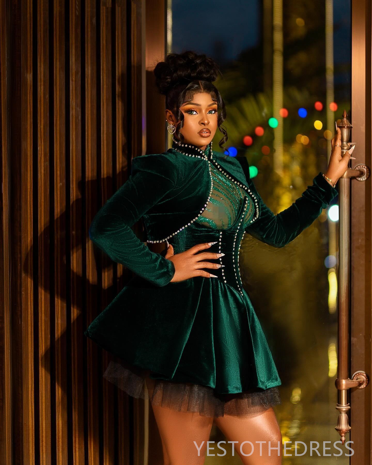 2024 Two-Pieces Dark Green Cocktail Dresses for Women Velvet High Neck Appliqued Beaded Lace Tiered Puffy Short Prom Mini Dress With Jackets Birthday 