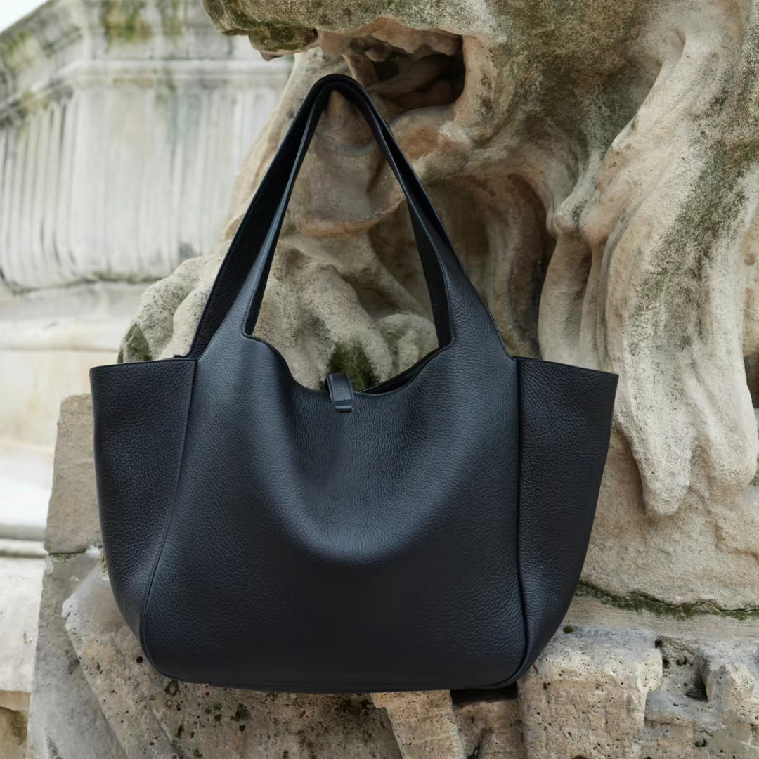 Luxurys Handbags Horizontal Tote Bags Large capacity genuine leather Totes Stylish shoulder shopping bag Women wallet New Fashion Designer Handbag Purse