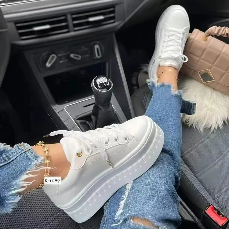 Platform White Shoes Woman Sneakers Fashion Ladies Trainers Baskets Femme Casual Chunky Big Size 43 240607