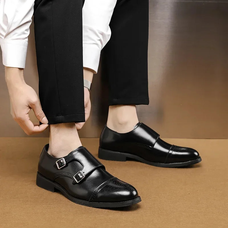 Mens British Business Dress Shoes Leather Formal Brogue Shoes Men Monks Shoes Double Buckle Oxfords Black Brown Wedding Shoes 240607