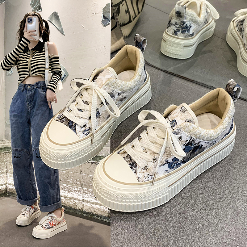Designer casual shoes female designer travel leather lace up sports fashionable flat running training shoes women s shoe platform