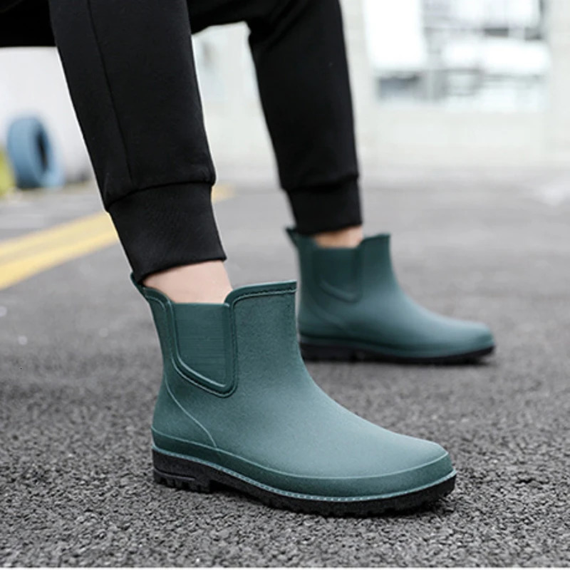 Short Mens Rain Boots Waterproof Mens Rubber Shoes Comfortable Mens Fishing Boots Work Male Safety Shoes Botas Para Hombre 240607