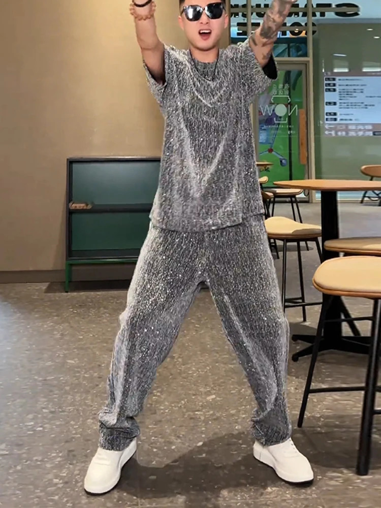2024 Summer Trendy Starry Drilling Mens Sets Fashion High Elasticity Thin Breathable Short Sleeve Top Pants Two-Piece Set 240601