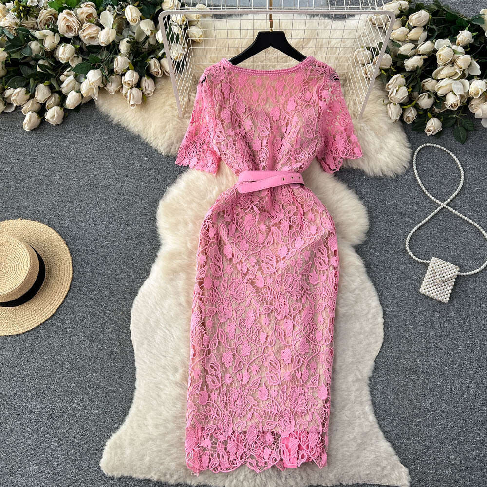 Celebrity Style Lace Square Neck Dress for Women in Summer Light Luxury Design Heavy Industry Embroidery Hollow out Small and High Class Dress