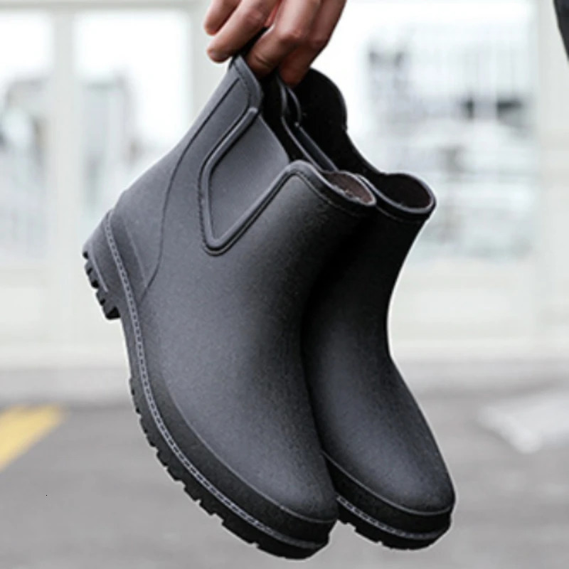 Short Mens Rain Boots Waterproof Mens Rubber Shoes Comfortable Mens Fishing Boots Work Male Safety Shoes Botas Para Hombre 240607