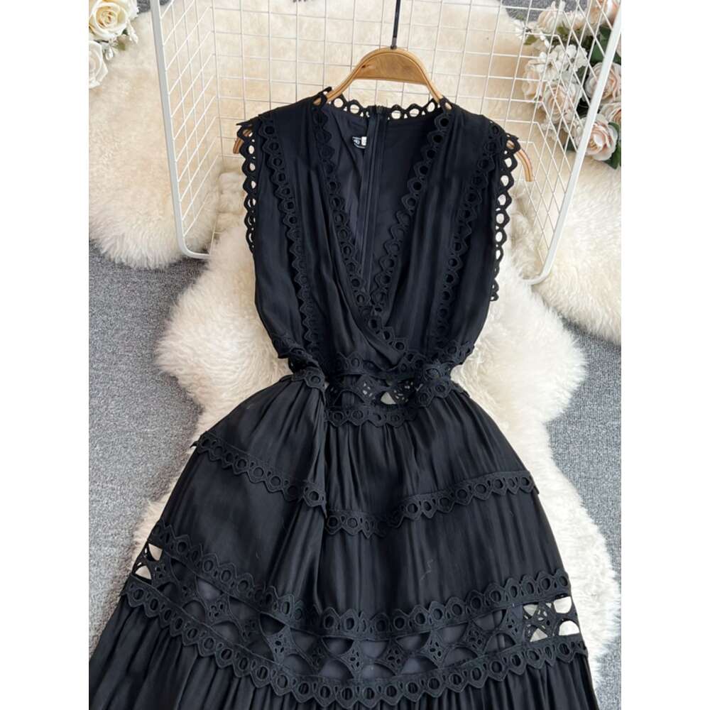 24ss Summer French Palace Style Hollow out Sexy Embroidery V-Neck Waistless Sleeveless Ruffle Edge Long Dress