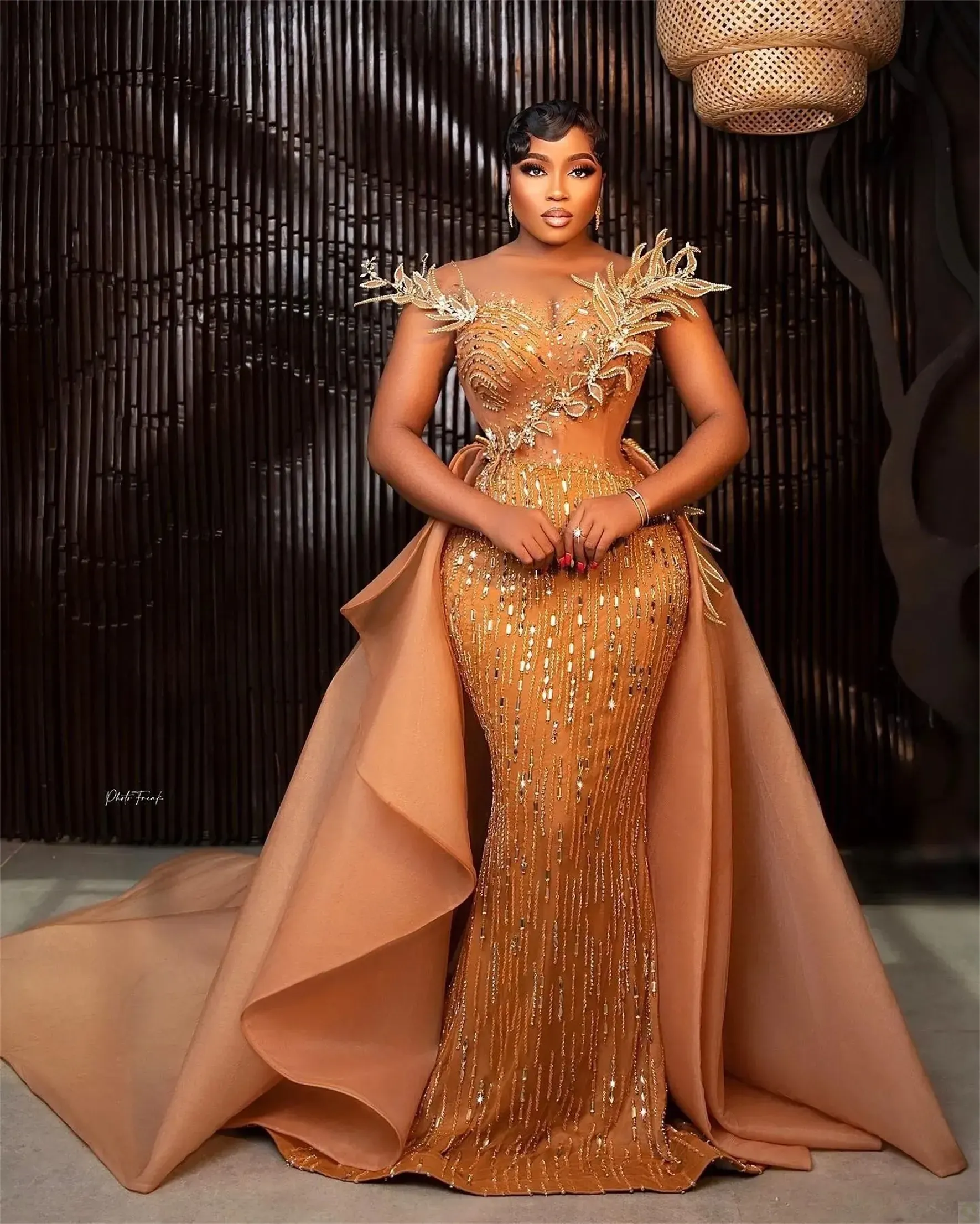 African Dubai Exquisite Evening Dresses Shiny Sleeveless Mermaid Prom Dress Detachable Train Beading Crystal Formal Party Gowns 0618