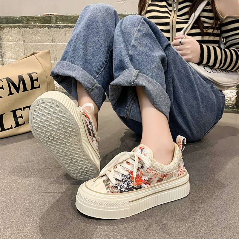 Designer casual shoes female designer travel leather lace up sports fashionable flat running training shoes women s shoe platform