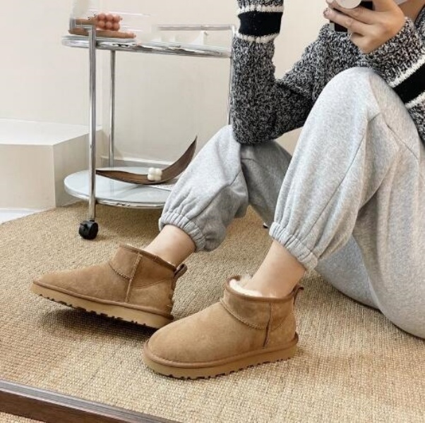 Ultra Mini Platform Boot Designer boot Woman Winter Ankle Snow Boots Warm Fluffy Booties With Fur