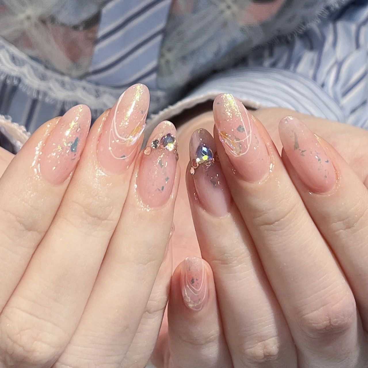 Girls False Nails Handmade Wearing Nail Patch Finished Pure Desire Opal Powder Simple Line High Grade Beauty Nail Patch 240530
