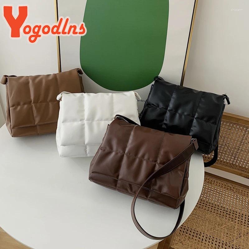2025 NEW Shoulder Bags Vintage Embroidered Plaid Bag Female Soft Leather Crossbody Flap Messenger Designer Armpit Handbag zhanyishengli