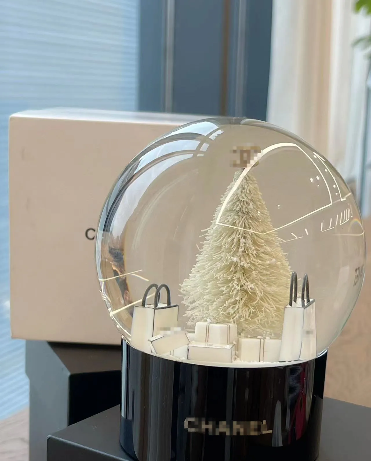 Designer Transparent Crystal Creative Jewelry Letter White Christmas Tree Best Friend Valentine's Day Snowflake Ball Desktop Decoration Gift Box 