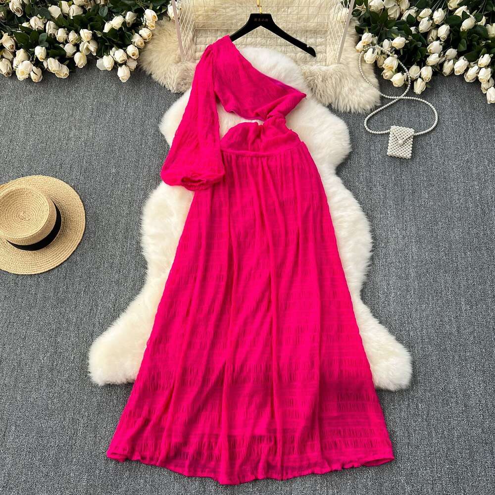 Royal Sister Goddess Style High end Dress Sexy Mind Machine Hollow out Diagonal Collar Off the Shoulder Split Waist French Holiday Dress