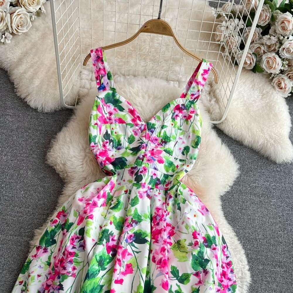 High end and socialite temperament strapless long dress with gentle style waist tightening and slimming effect A-line printed chiffon dress for summer