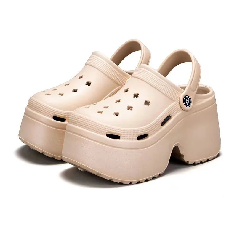 2024 Short and Fat Platform Sandals Summer Beach Thick Sole Sliding Womens Black and White Wedge High Heel Sandals Garden Shoes 240531