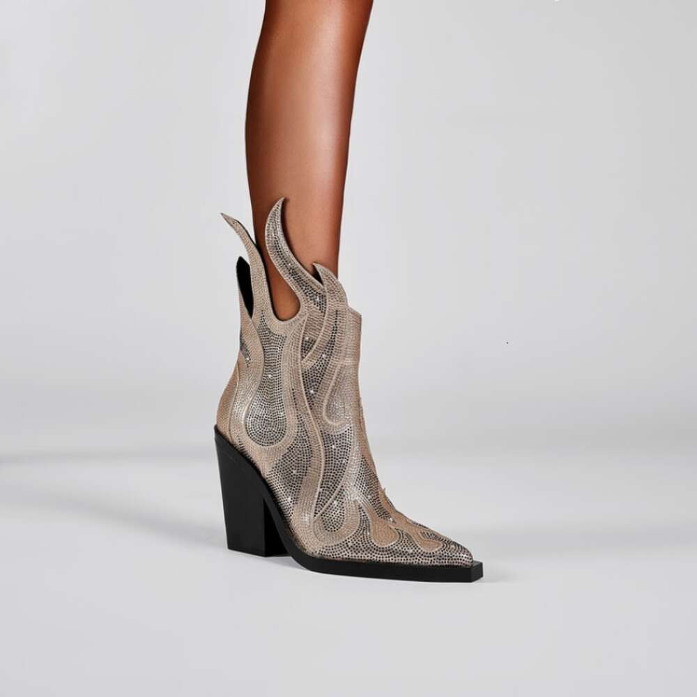 2023 European And American Fashion Rhinestone Flame Design Small Square Head Thick High Heel Short Women's Large Boots