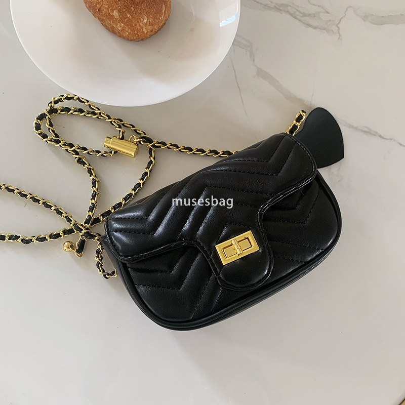 Fashionable and Versatile Instagram Crossbody Bag Women's Autumn New Trendy Lingge Chain Bag Small Fragrant Wind Small Square Bag One Shoulder Sm