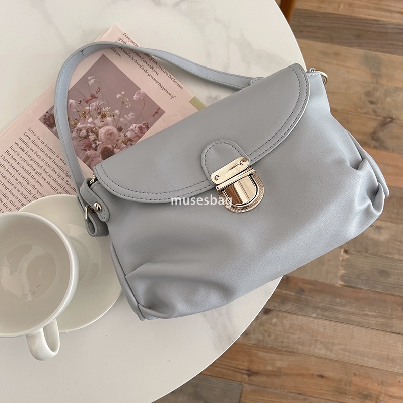 New women bag with niche French design, underarm bag with double shoulder straps retro large lock buckle soft leather single shoulder crossbody bag