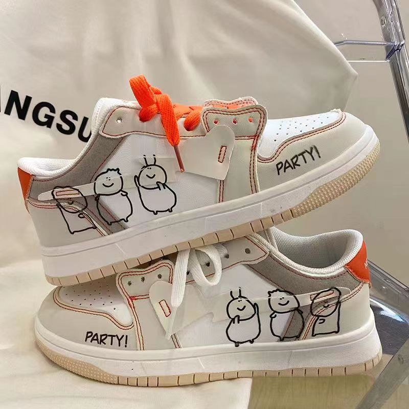 New Board Versatile Men Free Shipping Leisure Sports for Women Graffiti Fashion Small and Popular Couples Trendy Running Shoes Breathable