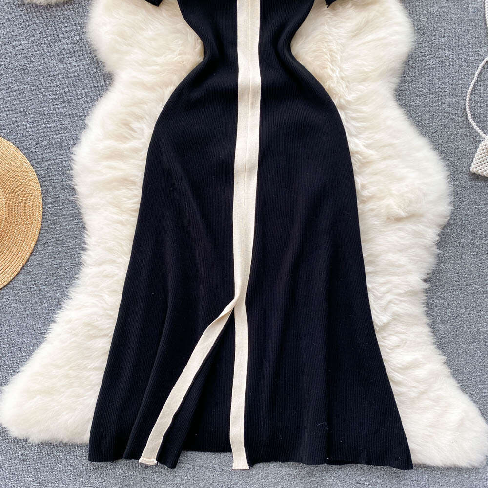 24Ss Summer New Light Mature Small Fragrance Style Contrast Color V-Neck Celebrity Temperament Slim Waist Short Sleeved Knitted Dress