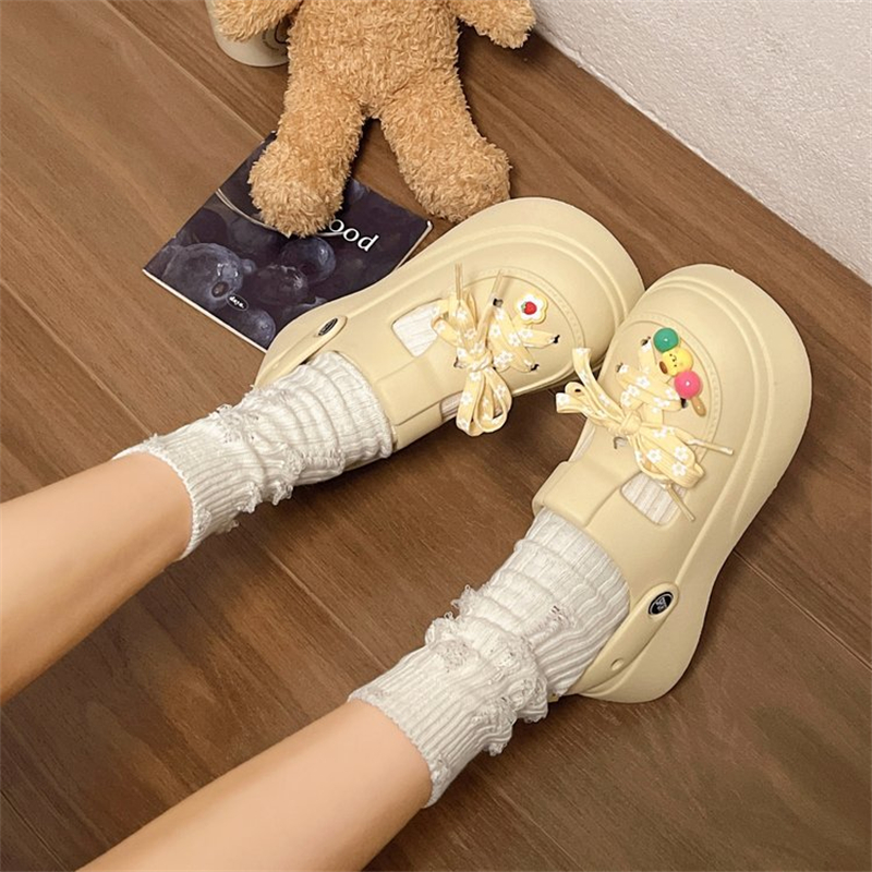 New slip Anti Summer 2024 Cartoon Tall Matsu Cake Baotou Beach Cool Slippers Wearing Thick Sole Hole Shoes for Women Free Shipping Lhshoe
