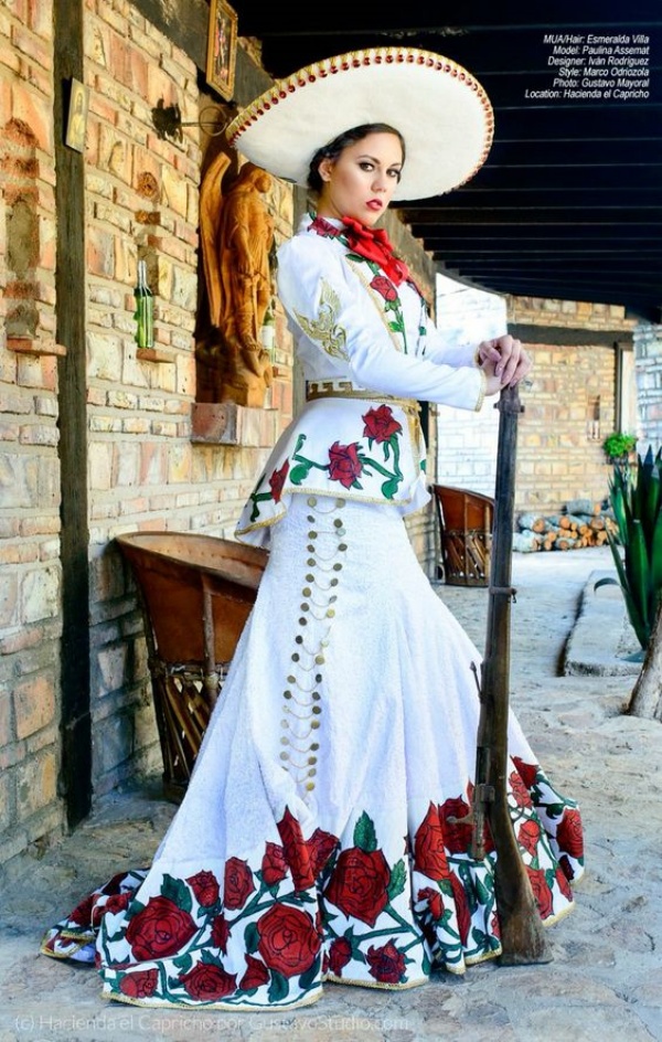 2024 Mexican Charro Mermaid Wedding Dresses Black Satin 3D Floral Lace Bride Sexy Backless African Bridal Gowns robes de mariee