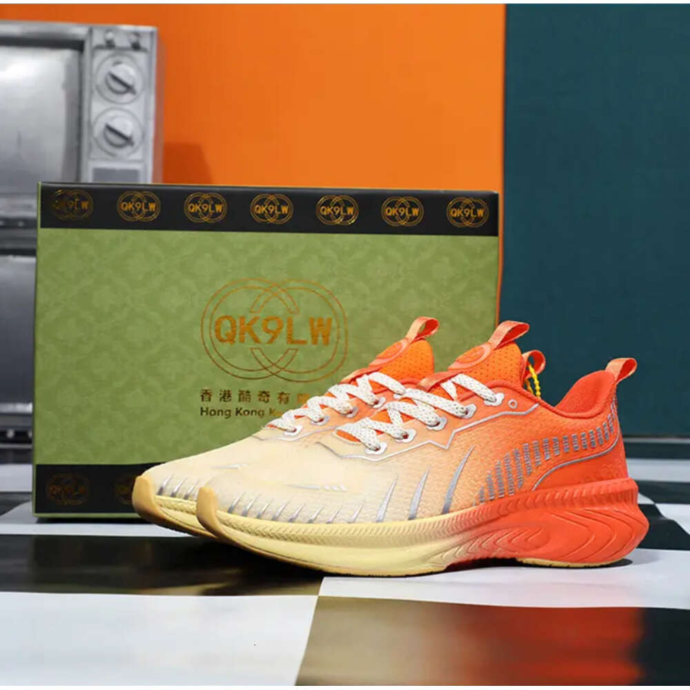 New Fashion Casual Sports Breathable Soft Sole High Elastic Men women Running Shoes