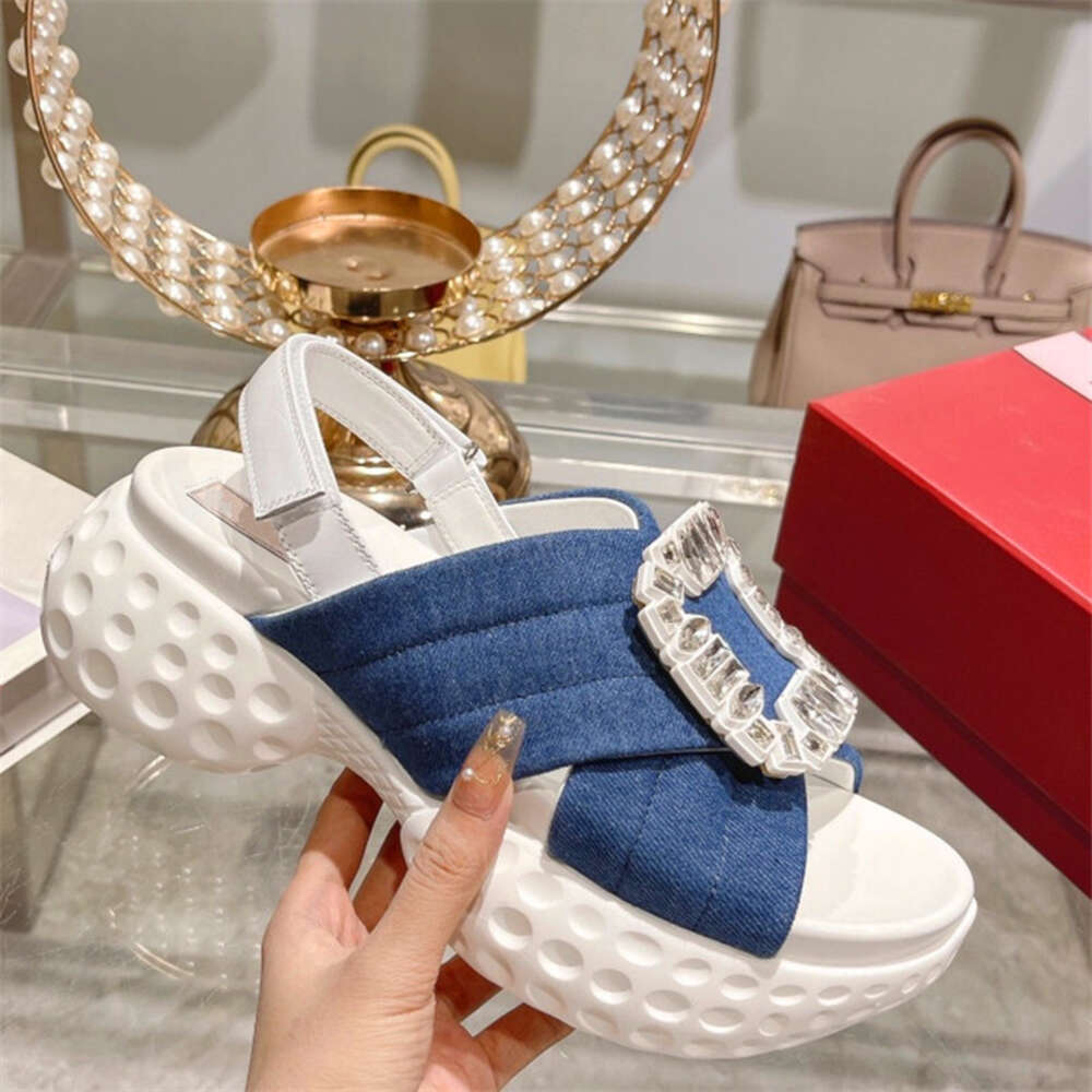 Diamond Buckle Decorative Women's Round Toe Increase Thick Bottom Waterproof Table Design Fashion Party Sandals