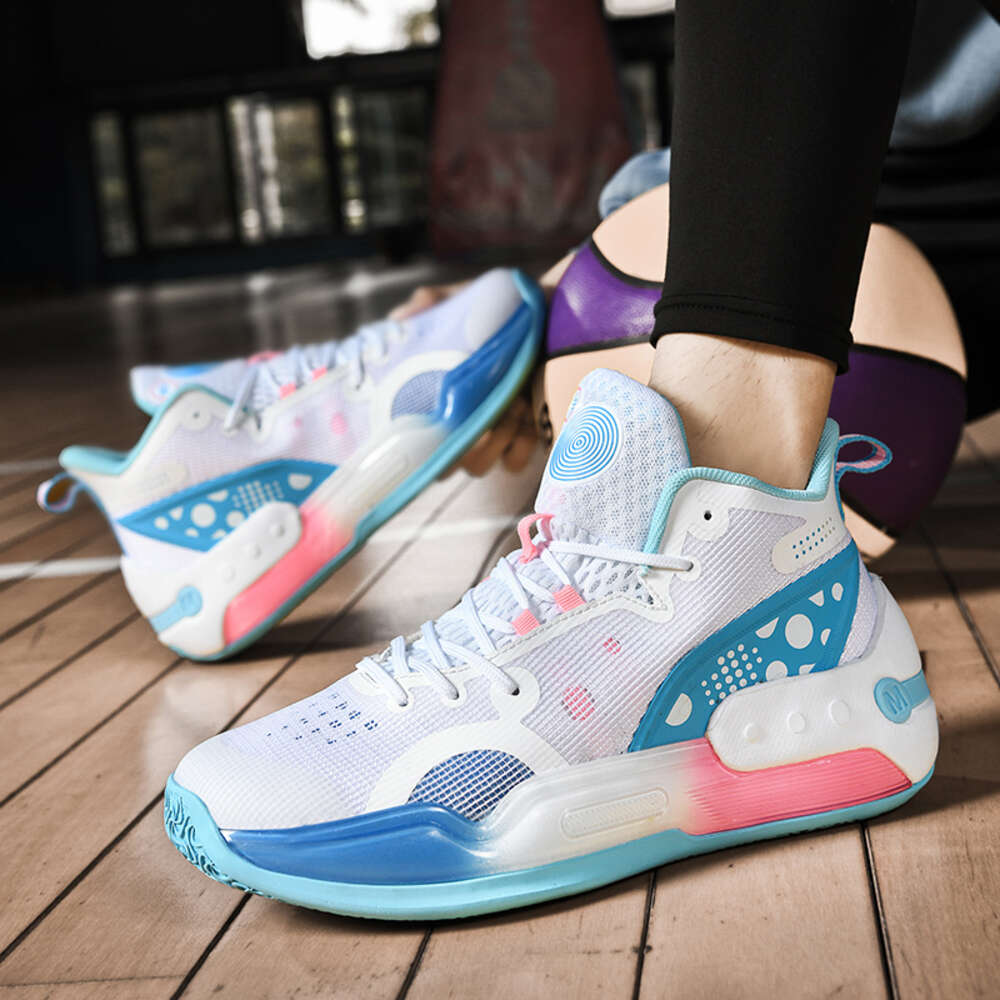 Factory latest design good quality solid sole sneaker high cut basketball shoes