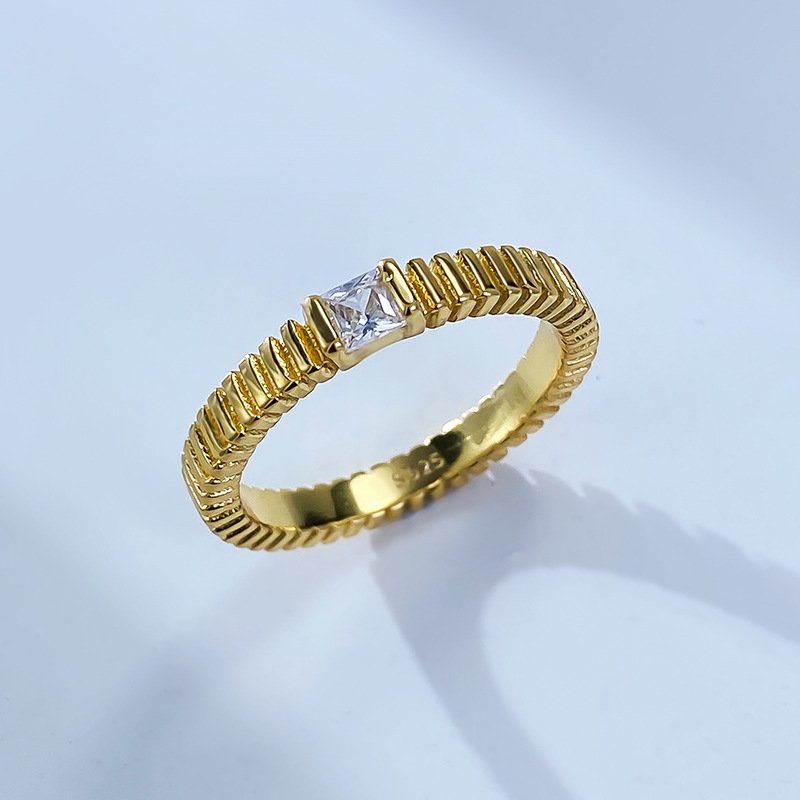 2024 Choucong Ins Top Sell Wedding Rings Simple Fine Jewelry Solitaire Princess Cut Real 100% Sier Gold Moissanite Party Women Engagement Band Ring Gi