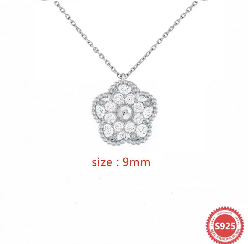 MINI flower clover necklace Fashion Design for women Designer Charm Gold Jewelry lovers couple gift ladies weddings