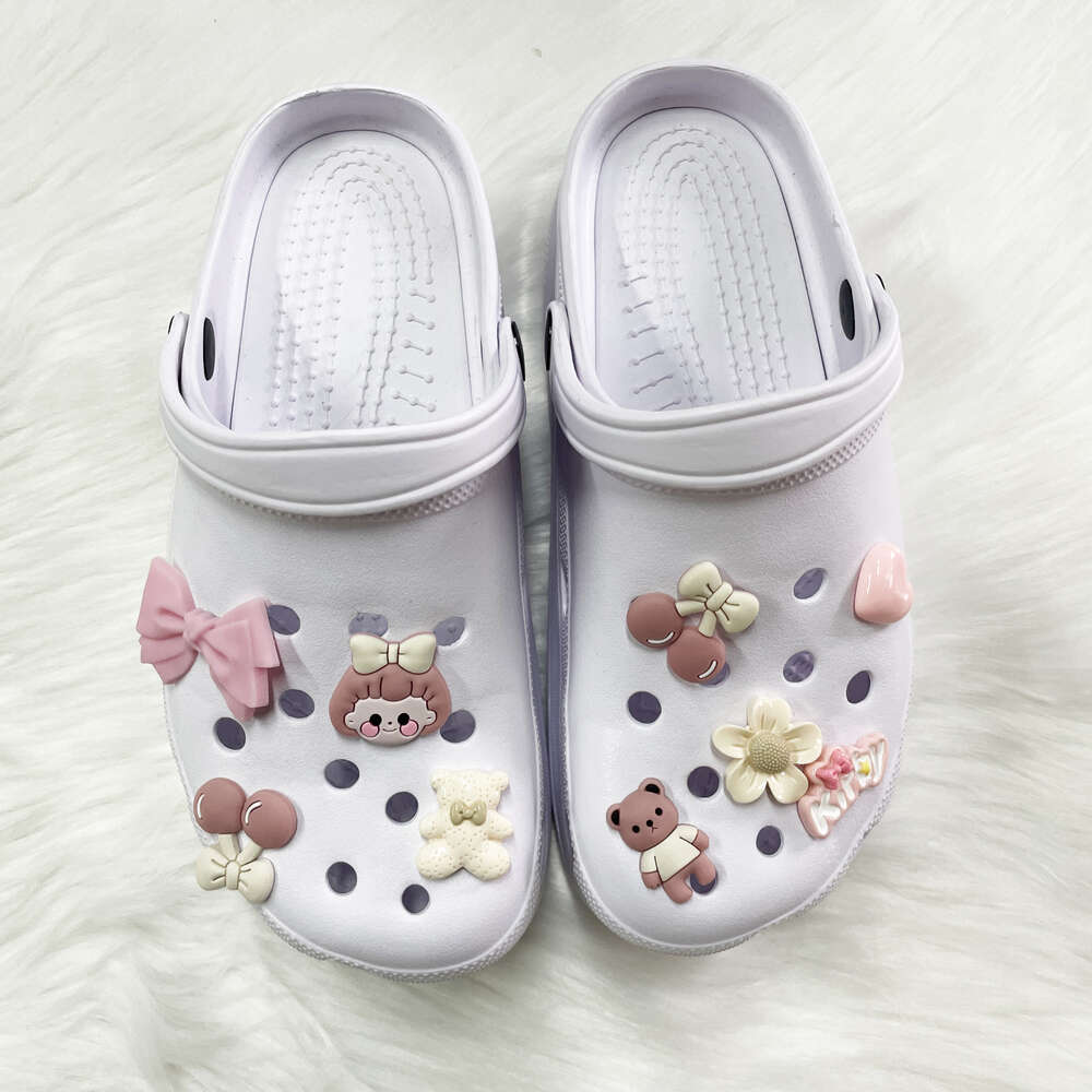 Women's Flat Sandals Winter Platform Slippers Warm Customized Heels 2023 Charms Wholesale