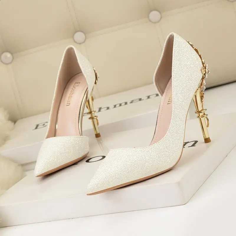 Bridal Slip Dress Shoes Hollow On Metal Heels Sexy Pump Bg Sandals Ladies Lace-Up Pointed Wedge Bride Slip-On Metalic CrossdrL