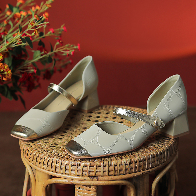 New Fashion Trend Soft Spring and Breathable Genuine Leather Mens Casual Driving Tablet Shoes Free of Mail Lhshoe