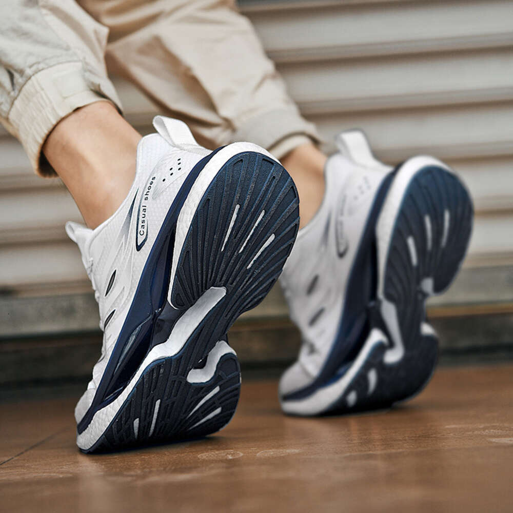 Wholesale Sports Platform Cushion Running Lightweight Breathable Mesh Unisex Sneakers Fiess Training Shoes