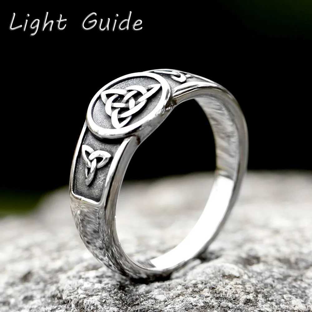 Cluster Rings 2022 Witch Knot Stainless Steel Ring Wiccan Cross Celtics Knot Women Rings Witchcraft Good Luck Protection Amulet JEWELRY Y240601CX7R