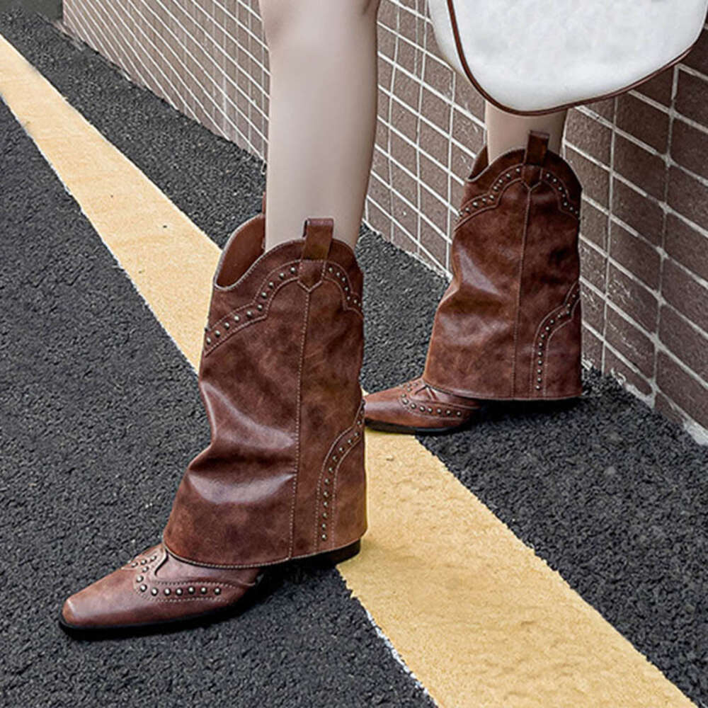 Retro Red-Brown Pointed Toe Rivet Western Trouser Woman Winter 2024 Black Slip-On Thick Heel Trendy Boots For Women
