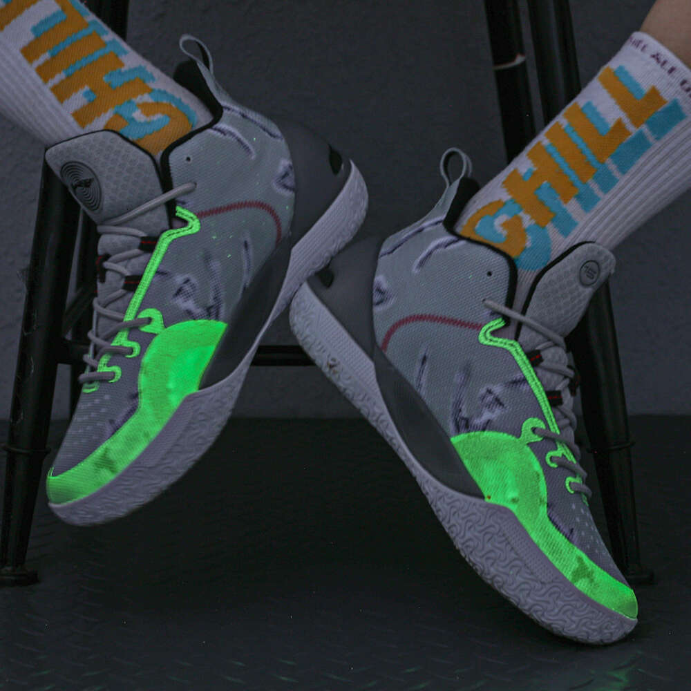 High Quality Designer Fashion Comfortable Soft Men Sneakers Sports Basketball Shoes