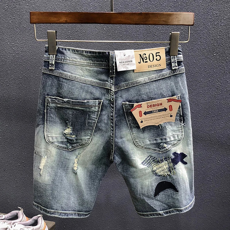 Bermuda Denim Shorts Mens Summer Fashion Embroidery Patch Ripped Holeknee High Youth Streetwear Retro Short Jeans Male 240601