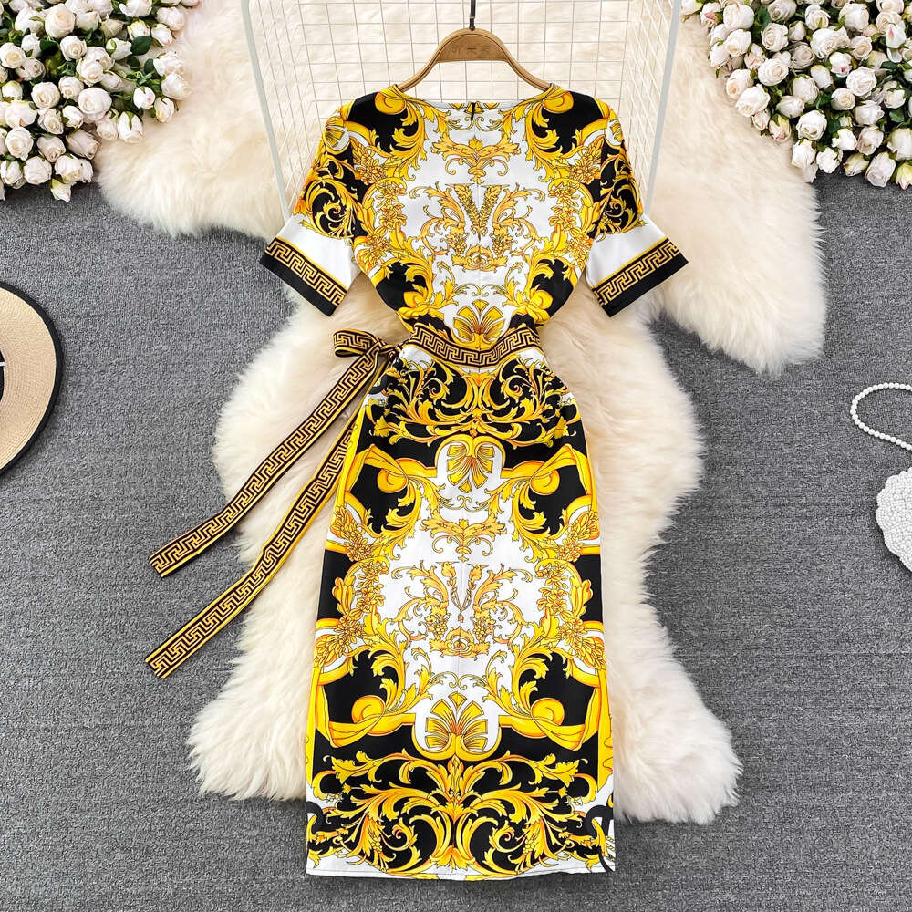 Summer high-end style round neck short sleeved printed color with waistband tie up for a slim and irregular A-line dress for women
