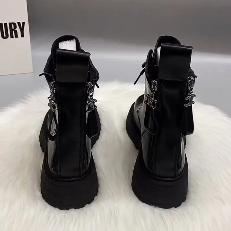 SLX Winter British Style Womens Martin Boots Black Retro Zipper Thick Bottom Joker High Quality Soft Leather Booties 240611