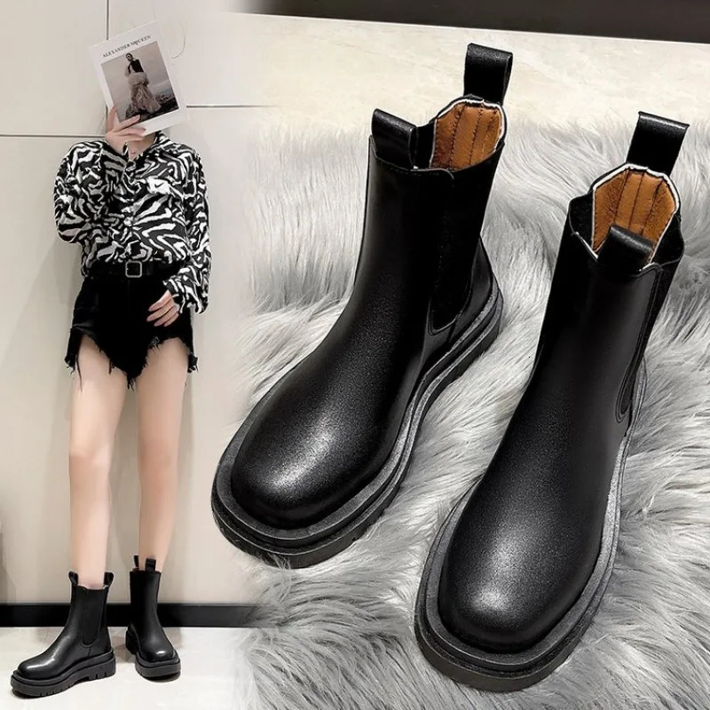 Thicken Winter Knight Boots Women Knee High Long Square Heel Boots Retro Thick Motorcycle Boots Black White Botas Mujer 240611