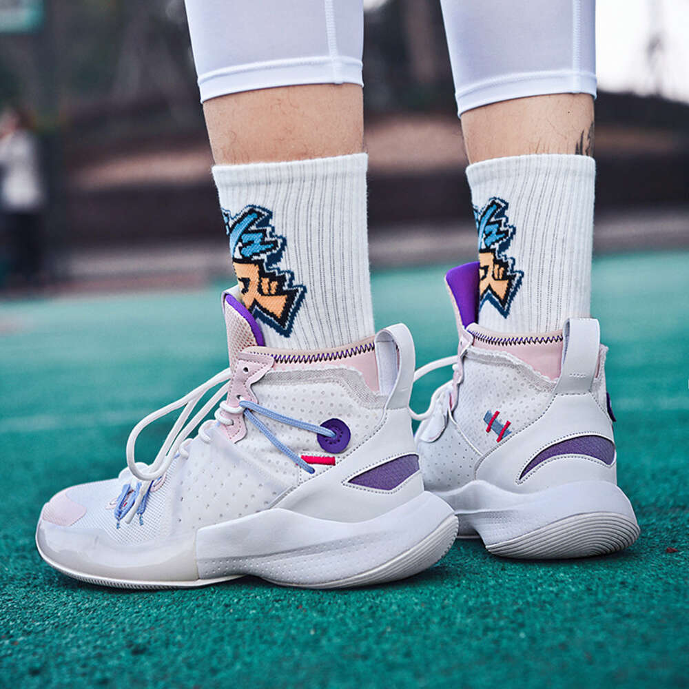 Fashion fashionable sports high elasticity anti slip breathable Zapatos de baloncesto men's basketball shoes