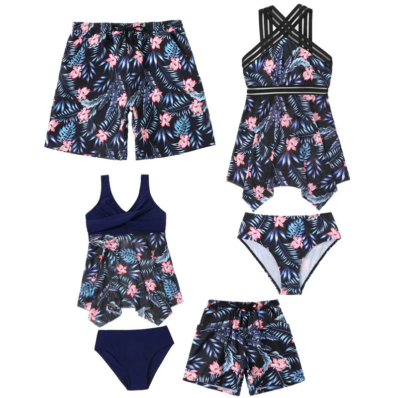 Family Matching Beach Swimwear Mother Daughter Father Son Swimwear Swim Trunks Mom Girls Bikini Swimsuit Dad Boys Family Clothes 240531
