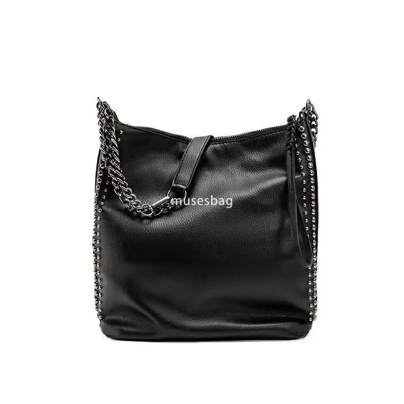 Urban Beauty Simple and Fashionable Tote Women's Bag New Black Soft Large Capacity Handheld Rivet One Shoulder Women's Bucket Bag