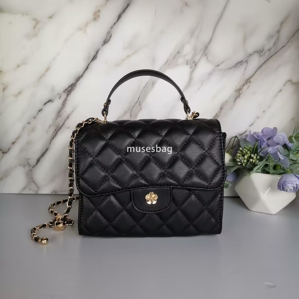 New Fashionable Small Fragrant Style Mini Bag High grade Handheld Small Square Bag Female Small Crowd Lingge Chain Versatile Crossbody